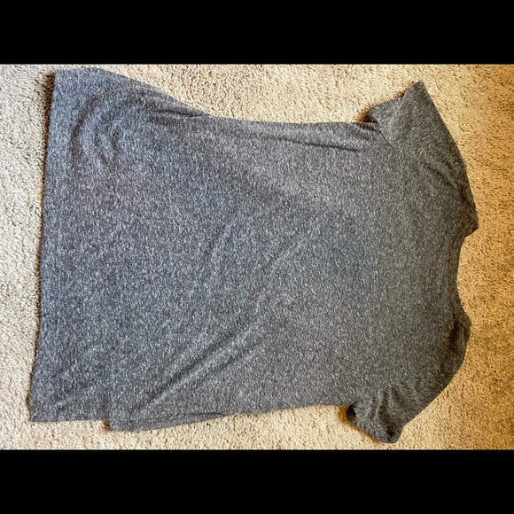 Cute basic t-shirt - Picture 4 of 4